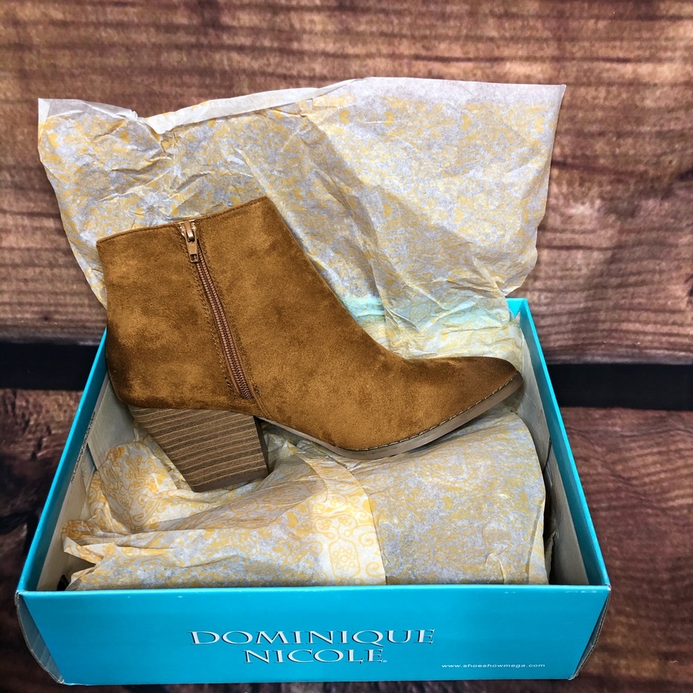 Brown Dominique Nicole booties size 8